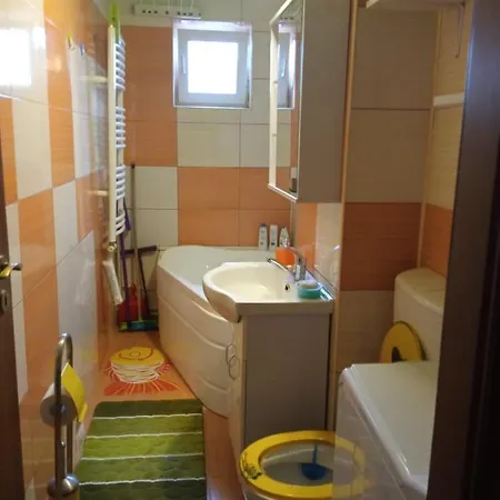 Floapart アパート